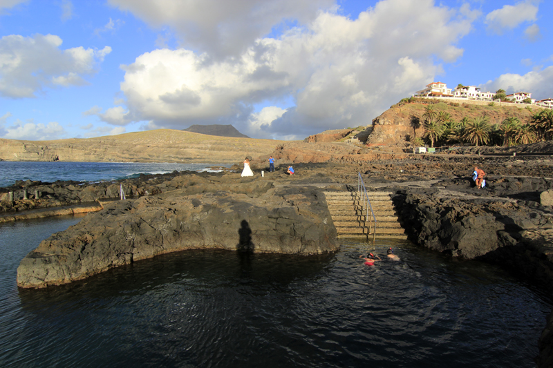 2016-11-08_170843 gran-canaria-2016.jpg - Meeresschwimmbecken bei Puerto de las Nieves 